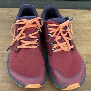 Women's Altra Superior 5 Size 8.5